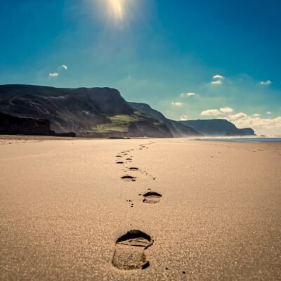 footsteps-beach