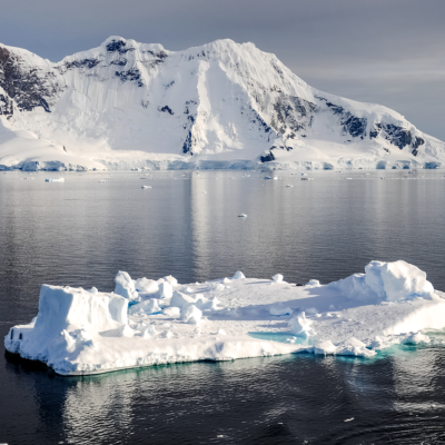 antarctica-8012488_1280